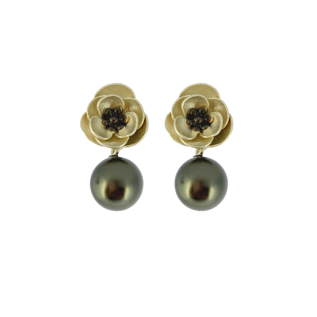 Anemone Earrings with Black Pearl