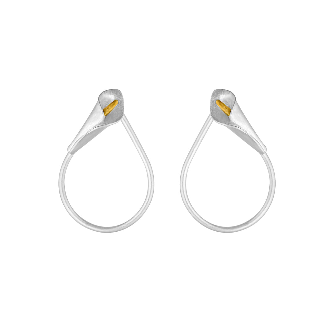 Drop White Calla Earrings