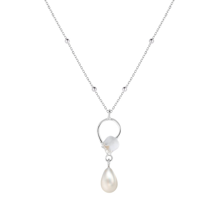 Lily of the valley with drop pearl necklace