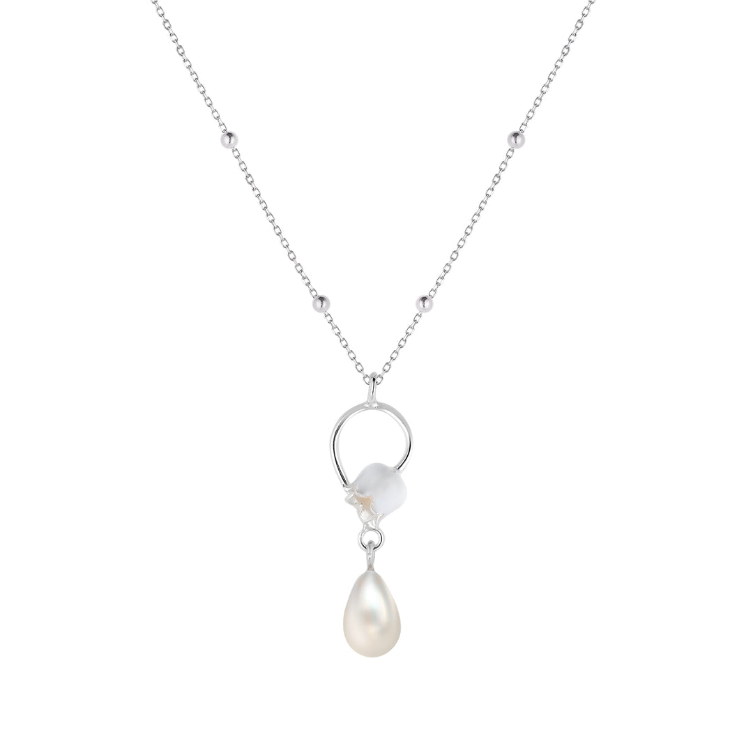 Lily of the valley with drop pearl necklace