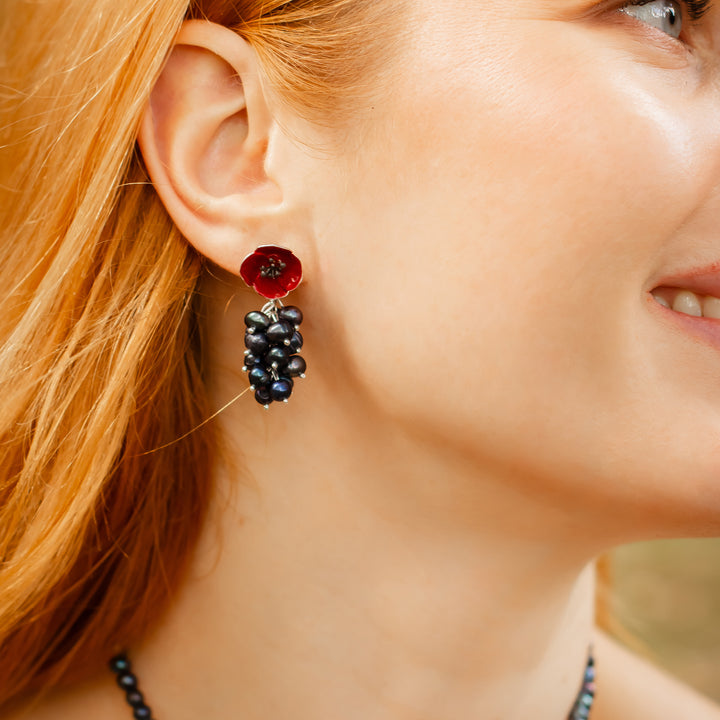 Poppy Earrings With Cluster Pearls