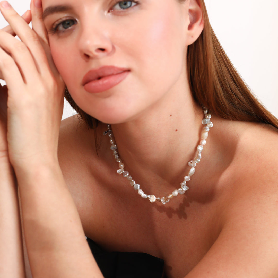 "Shorelight" Pearl Necklace