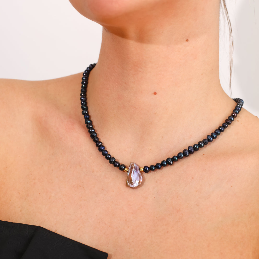 "Nocturne" Pearl Necklace