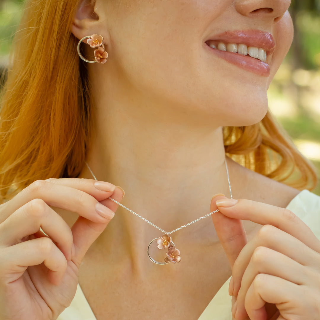 Trumpet Vine Flowers Necklace