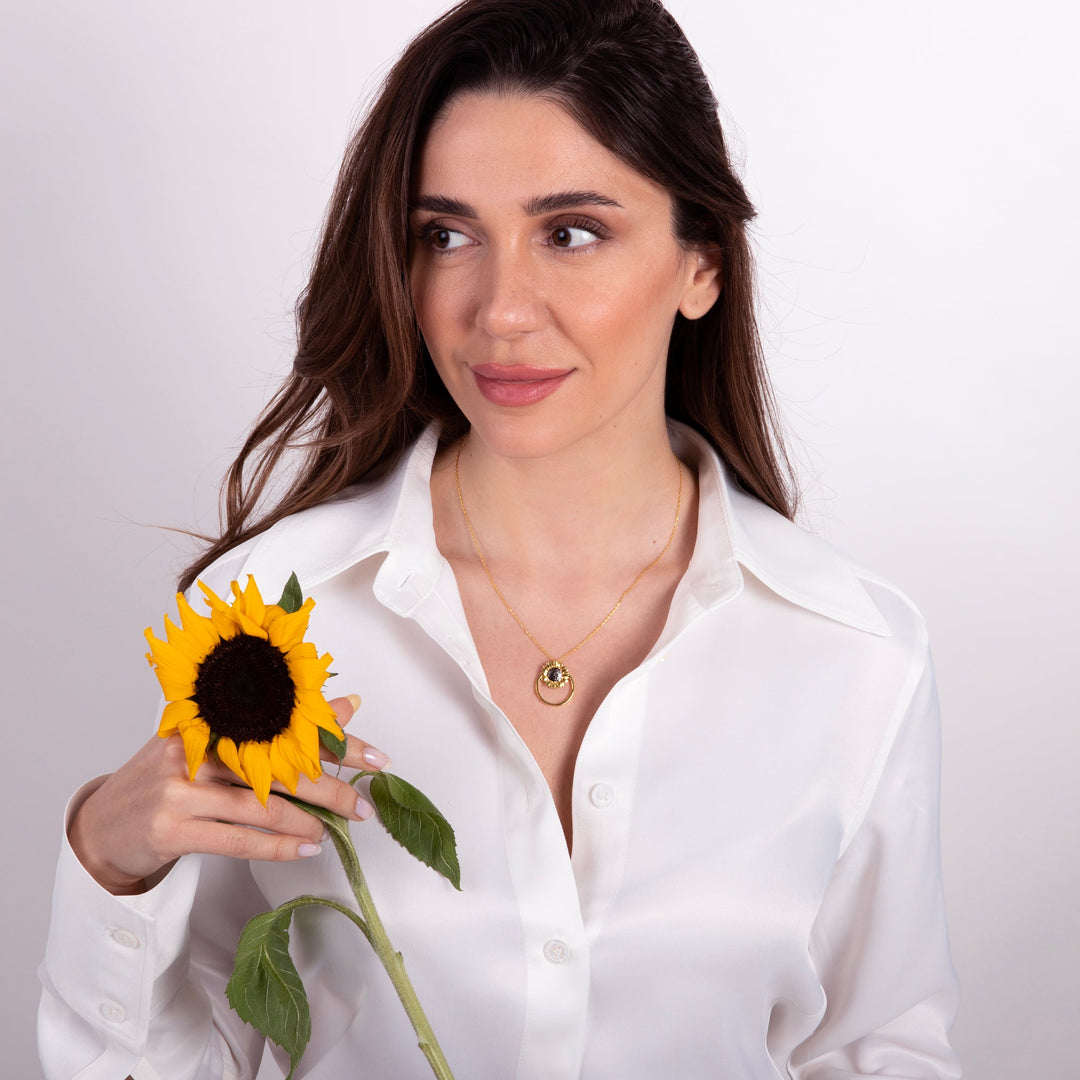 Circle Sunflower Necklace