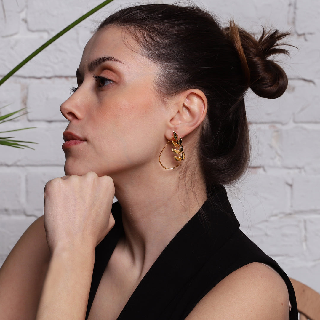 Drop Daphne Earring