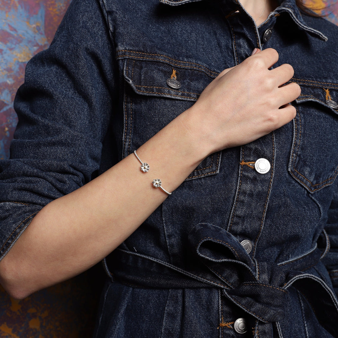 Two Daisy Bracelet