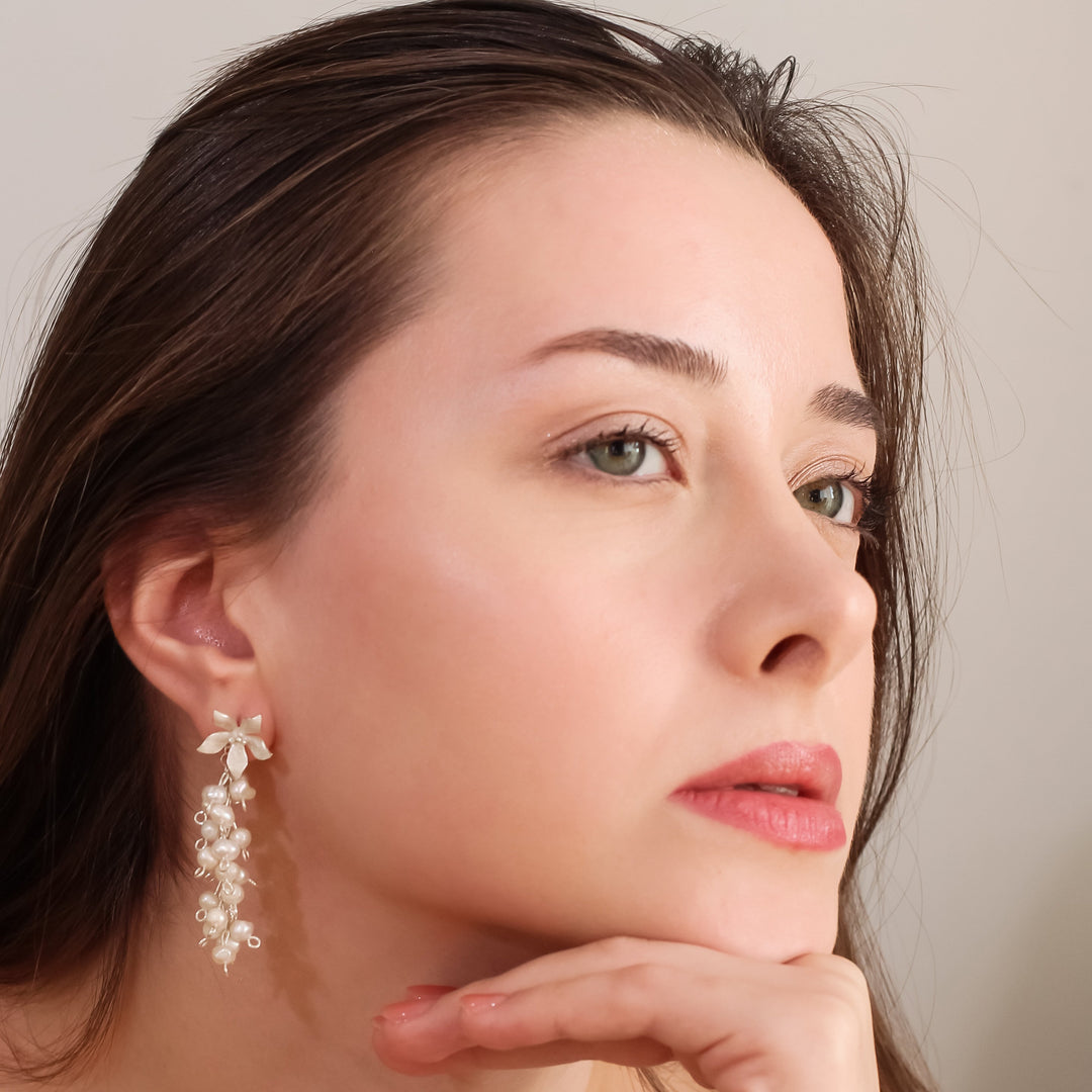 Cluster Pearl Jasmine Earring