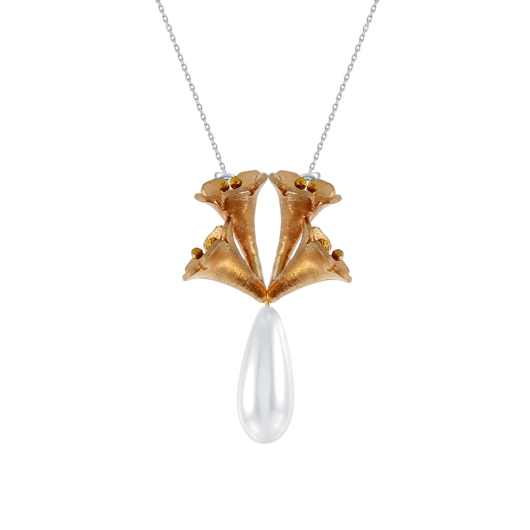 Trumpet Vine Flowers Necklace With Drop Pearl