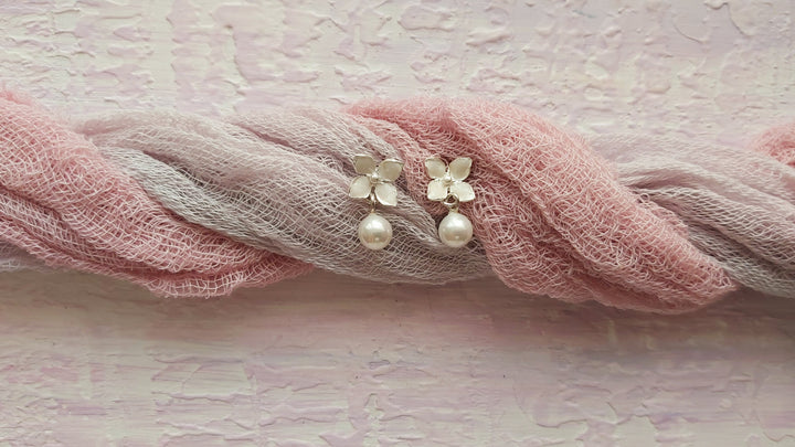 Lilac Earrings with Pearl